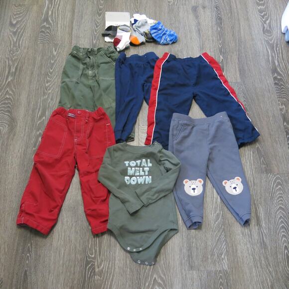 BABY BOYS 24 Month Bundle Pants/Shirt/NWT Socks Toddler Gap Place Gold Toe - Picture 1 of 14